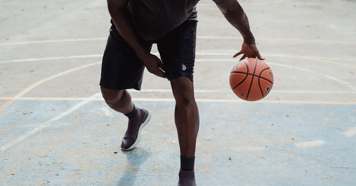 découvrez l'art de la coordination entre ceintures et chaussures pour sublimer vos tenues. apprenez à assortir ces accessoires essentiels pour un style impeccable en toutes occasions.