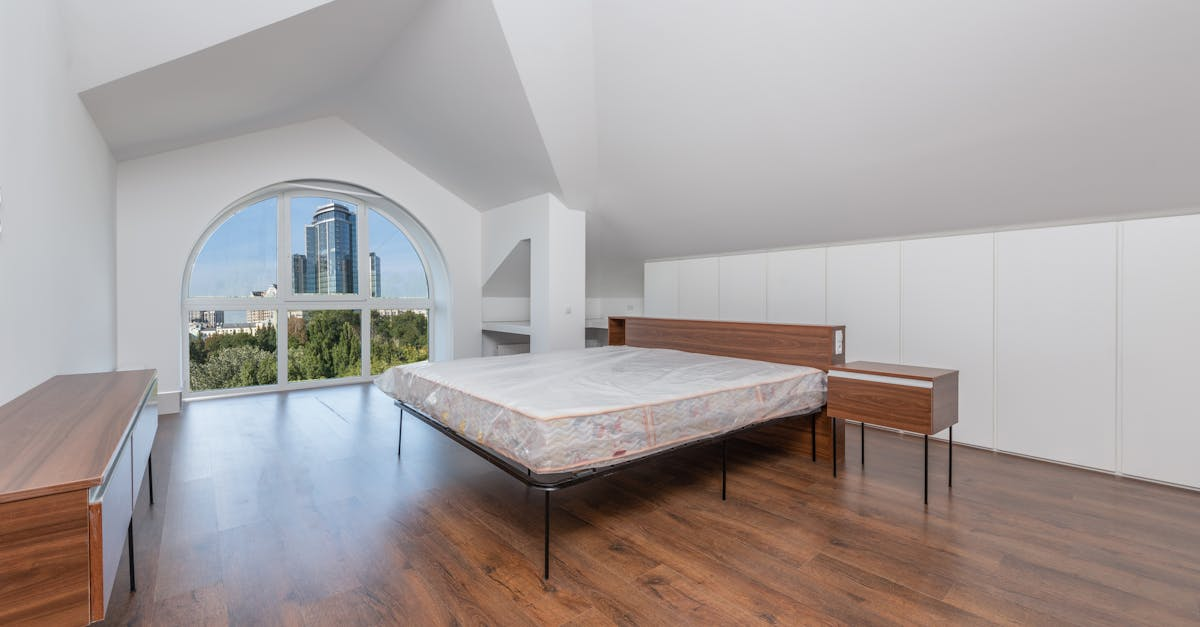 découvrez des idées inspirantes et des conseils pratiques pour aménager votre grenier. transformez cet espace souvent négligé en un lieu de vie unique et fonctionnel grâce à notre guide d'aménagement de design de grenier.