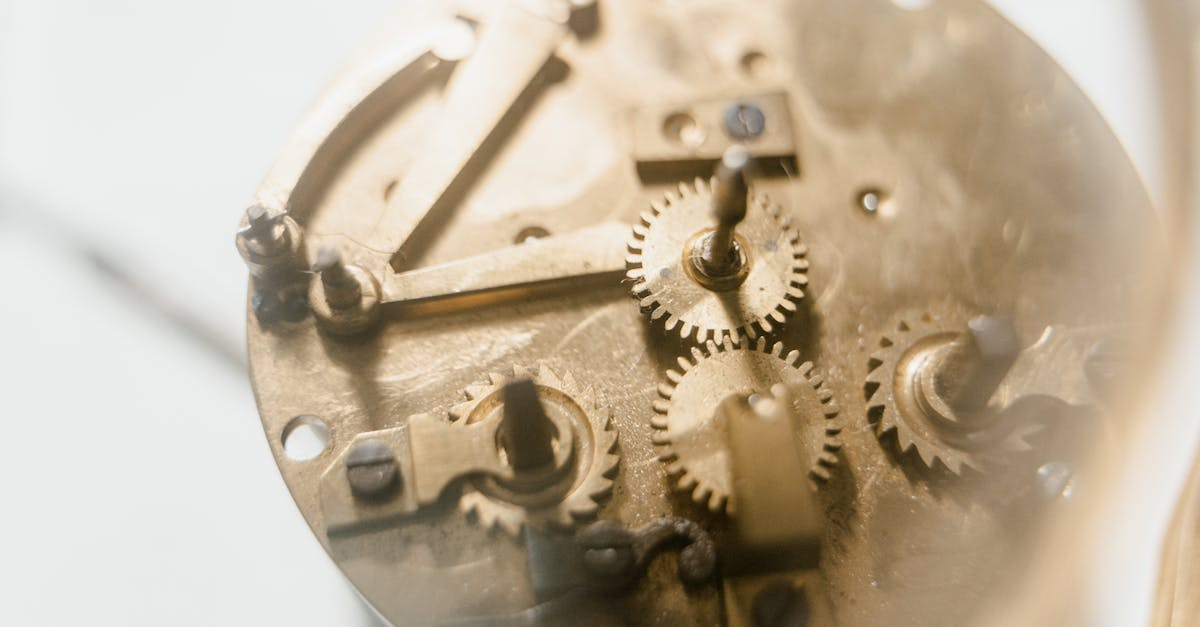 découvrez l'élégance intemporelle des montres vintage. plongez dans un monde de style rétro, où chaque pièce raconte une histoire unique. explorez notre collection soigneusement sélectionnée pour trouver la montre qui ajoutera une touche d'authenticité à votre look.