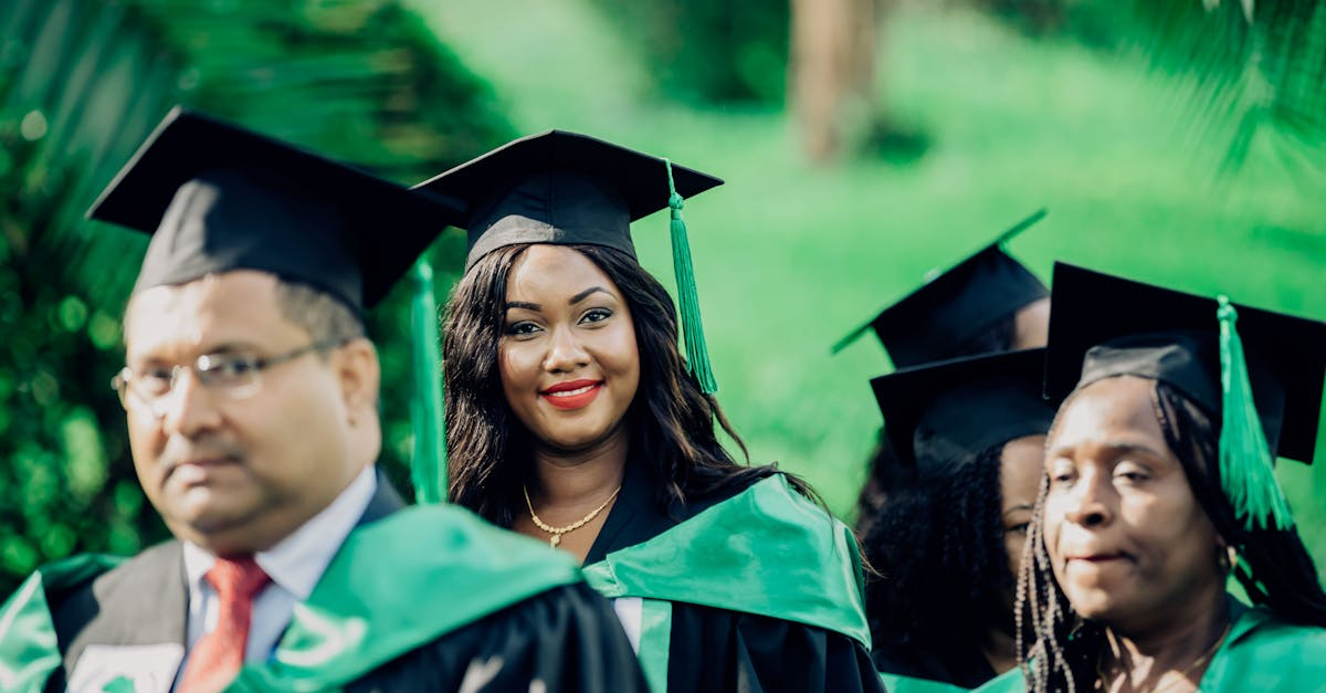 découvrez notre sélection variée de caps pour tous vos besoins : de la mode aux accessoires de sport, trouvez le cap parfait qui complétera votre style tout en offrant confort et qualité.