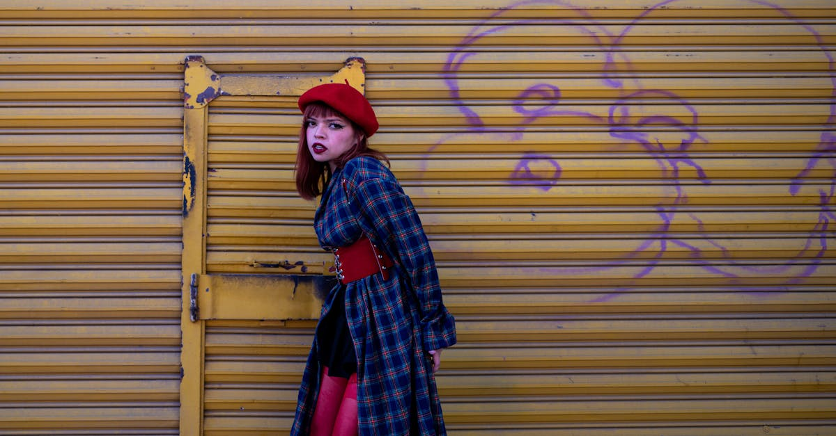 découvrez notre collection de plaids douillets et élégants, parfaits pour apporter chaleur et confort à votre intérieur. choisissez parmi une variété de couleurs et de textures, idéals pour vos soirées cocooning ou comme décoration sur votre canapé.